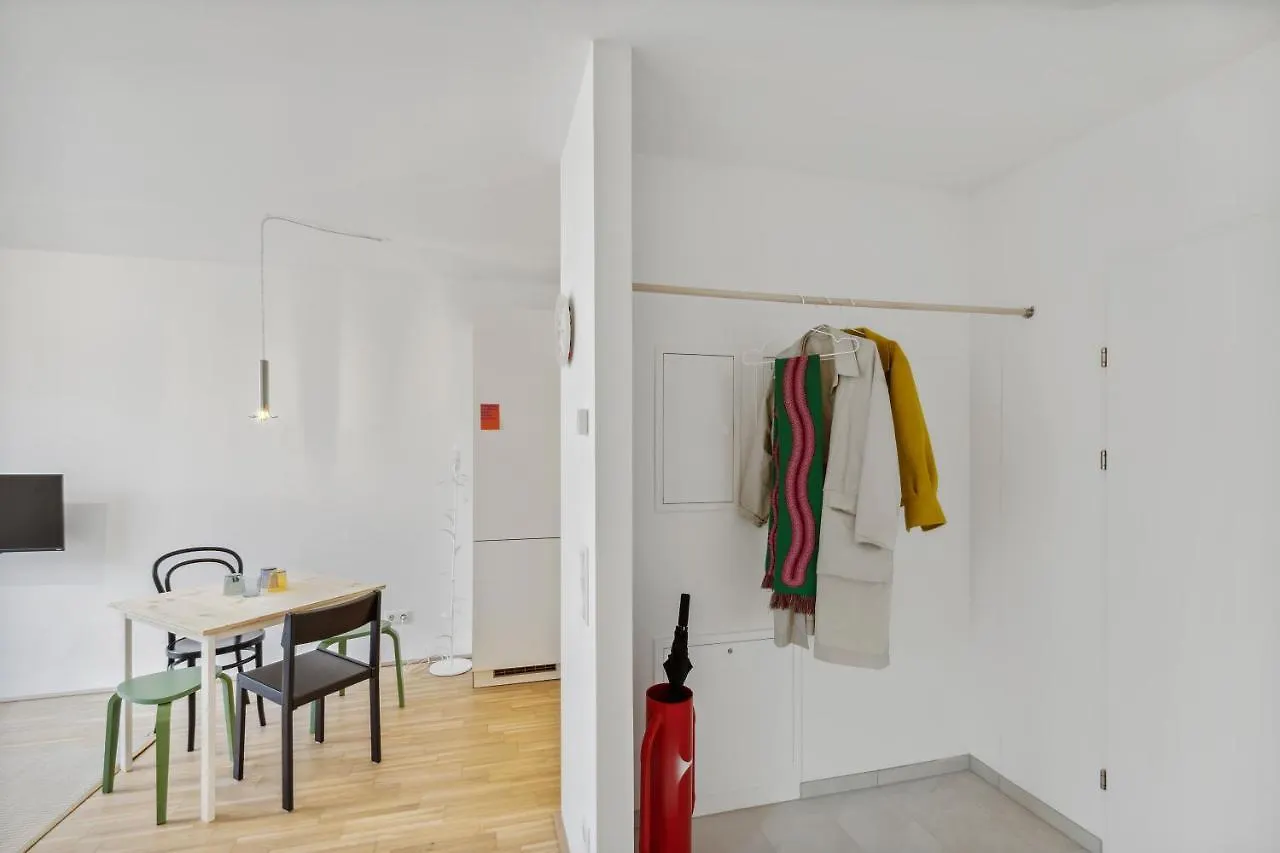 Ding Design Apartments In Brigittenau וינה