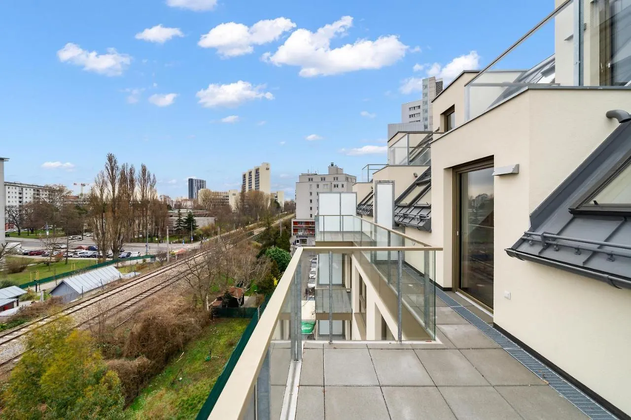 Ding Design Apartments In Brigittenau וינה