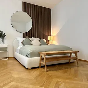  Apartamento Designer Near Main Station