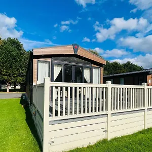  Holiday home Bakers With Hot Tub United Kingdom
