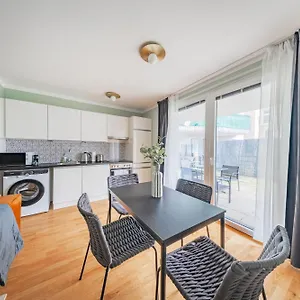 Modern Living Vienna, 15 Min To Center Wenen