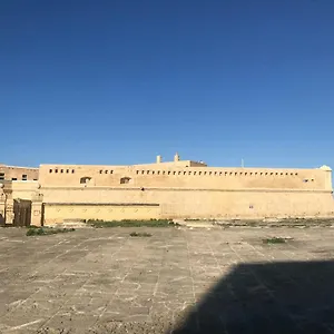 https://st-elmo-apartments.qawrahotelsmalta.org