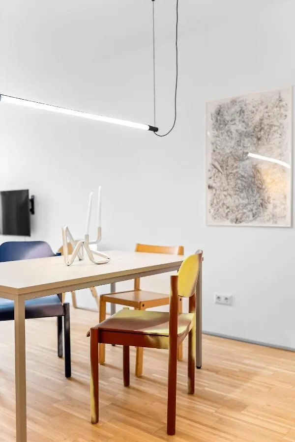 Ding Design Apartments In Brigittenau Wien